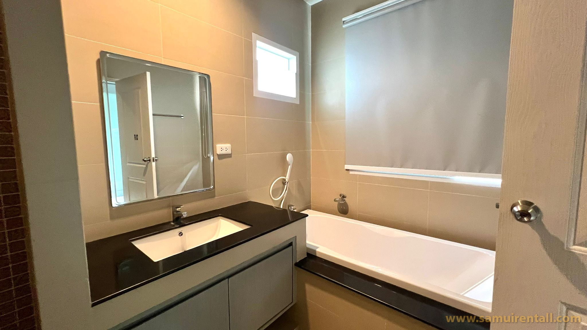 WhatsApp Image 2025-08-07 at 20.04.09