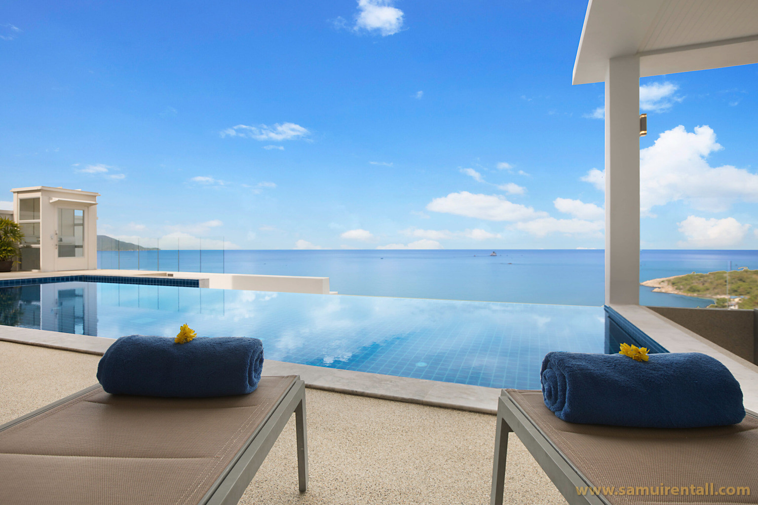 view-from-pool-chairs-scaled